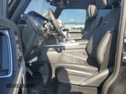 ✅ 2024 Mercedes-Benz G 63 AMG • VIN: W1NYC7HJ2RX504532 • Lot: 46419745. Wystawiony na Copart z przebiegiem 4 355 mil. Bezpłatny archiwum sprzedaży aukcyjnych z USA i szczegółowy raport historii pojazdu na DreamBid. Zdjęcie 7.