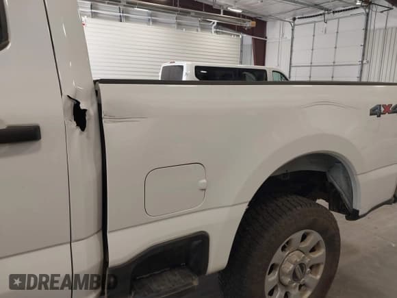 ✅ 2024 Ford F-250 XL • VIN: 1FT7W2BTXRED57136 • Lot: 43162846. Wystawiony na IAAI z przebiegiem 44 979 mil. Bezpłatny archiwum sprzedaży aukcyjnych z USA i szczegółowy raport historii pojazdu na DreamBid. Zdjęcie 6.