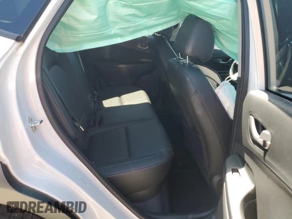 ✅ 2021 Hyundai Kona Limited • VIN: KM8K33A51MU623469 • Лот: 52187124. Опубликован ранее на Copart с пробегом 15 559 миль. Бесплатный доступ к архиву аукционных продаж из США и подробный отчёт об истории автомобиля на DreamBid. Изображение 11.