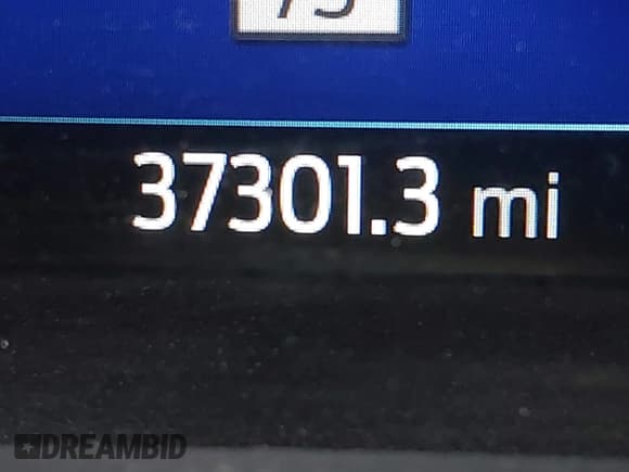 ✅ 2022 Ford Explorer King Ranch • VIN: 1FM5K8LC7NGA12869 • Lot: 40544742. Wystawiony na IAAI z przebiegiem 37 301 mil. Bezpłatny archiwum sprzedaży aukcyjnych z USA i szczegółowy raport historii pojazdu na DreamBid. Zdjęcie 15.