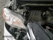 ✅ 2017 Nissan NV200 S • VIN: 3N6CM0KNXHK697768 • Lot: 89916395. Wystawiony na Copart z przebiegiem Nie podano. Bezpłatny archiwum sprzedaży aukcyjnych z USA i szczegółowy raport historii pojazdu na DreamBid. Zdjęcie 14.