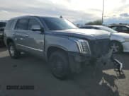 ✅ 2019 Cadillac Escalade Platinum • VIN: 1GYS4DKJXKR108595 • Lot: 92600145. Listed on Copart with 84,655 mi. Free auction sales archive from the USA and detailed vehicle history report at DreamBid. Image 4.