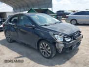 ✅ 2017 Hyundai Accent SE • VIN: KMHCT4AE8HU353902 • Lot: 42913752. Wystawiony na IAAI z przebiegiem 60 941 mil. Bezpłatny archiwum sprzedaży aukcyjnych z USA i szczegółowy raport historii pojazdu na DreamBid. Zdjęcie 1.