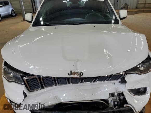 ✅ 2017 Jeep Grand Cherokee 75th Anniversary • VIN: 1C4RJEAG6HC877938 • Lot: 58604725. Listed on Copart with 79,586 mi. Free auction sales archive from the USA and detailed vehicle history report at DreamBid. Image 12.