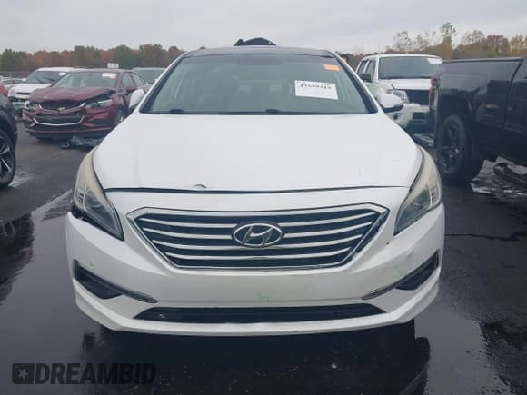 ✅ 2016 Hyundai Sonata Sport • VIN: 5NPE34AF8GH332675 • Lot: 43559315. Listed on IAAI with 98,493 mi. Free auction sales archive from the USA and detailed vehicle history report at DreamBid. Image 12.