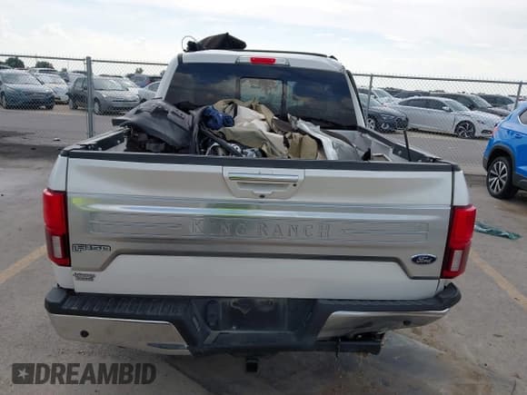 ✅ 2018 Ford F-150 XL • VIN: 1FTEW1E51JFC53860 • Lot: 43241860. Listed on IAAI with 144,070 mi. Free auction sales archive from the USA and detailed vehicle history report at DreamBid. Image 16.