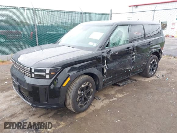 ✅ 2025 Hyundai Santa Fe SE • VIN: 5NMP1DGL4SH069747 • Lot: 43299120. Listed on IAAI with 4,669 mi. Free auction sales archive from the USA and detailed vehicle history report at DreamBid. Image 2.