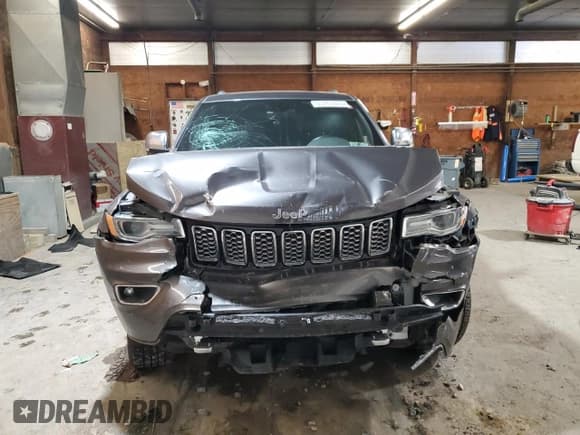✅ 2019 Jeep Grand Cherokee Overland • VIN: 1C4RJFCG1KC750413 • Lot: 65745995. Listed on Copart with 132,583 mi. Free auction sales archive from the USA and detailed vehicle history report at DreamBid. Image 5.