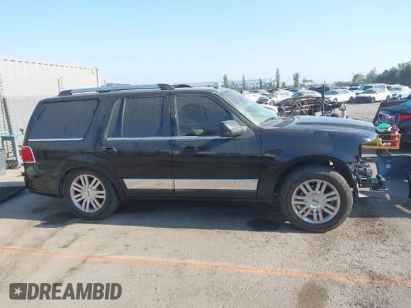 ✅ 2007 Lincoln Navigator • VIN: 5LMFU28567LJ25144 • Лот: 42911704. Опубликован ранее на IAAI с пробегом 200 667 миль. Бесплатный доступ к архиву аукционных продаж из США и подробный отчёт об истории автомобиля на DreamBid. Изображение 14.