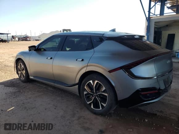 ✅ 2022 Kia EV6 GT-Line • VIN: KNDC44LA4N5072603 • Лот: 59044835. Опубликован ранее на Copart с пробегом 13 047 миль. Бесплатный доступ к архиву аукционных продаж из США и подробный отчёт об истории автомобиля на DreamBid. Изображение 2.