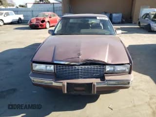 ✅ 1988 Cadillac Eldorado • VIN: 1G6EL1153JU632470 • Lot: 78507684. Wystawiony na Copart z przebiegiem 176 894 mil. Bezpłatny archiwum sprzedaży aukcyjnych z USA i szczegółowy raport historii pojazdu na DreamBid. Zdjęcie 5.