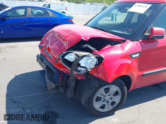✅ 2013 Kia Soul • VIN: KNDJT2A55D7593143 • Lot: 43486128. Wystawiony na IAAI z przebiegiem 128 286 mil. Bezpłatny archiwum sprzedaży aukcyjnych z USA i szczegółowy raport historii pojazdu na DreamBid. Zdjęcie 14.