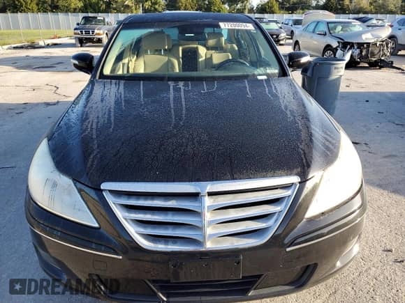 2010 Hyundai Genesis z VIN KMHGC4DE4AU074482, wystawiony jako Copart lot #77200094 z przebiegiem 156 278 mil mil oraz Nie do naprawy • Non repairable. Historia ofert i sprzedaży dostępna na DreamBid. Obrazek 5.