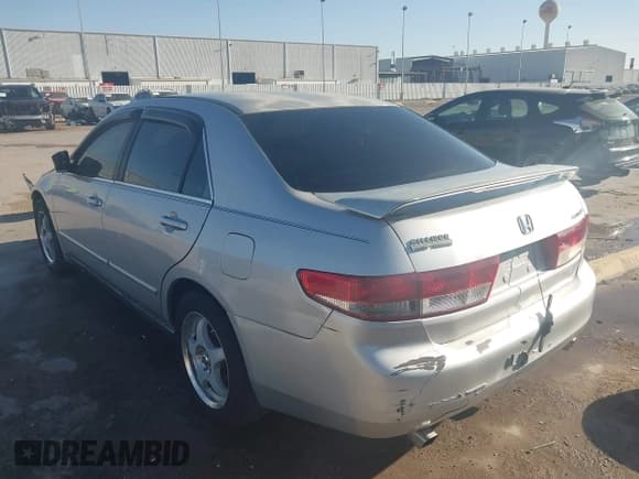 ✅ 2003 Honda Accord LX • VIN: 1HGCM66393A102094 • Lot: 41762701. Listed on IAAI with 171,002 mi. Free auction sales archive from the USA and detailed vehicle history report at DreamBid. Image 3.