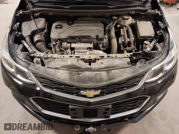 ✅ 2018 Chevrolet Cruze LS • VIN: 1G1BB5SM7J7131573 • Lot: 43507247. Listed on IAAI with 59,735 mi. Free auction sales archive from the USA and detailed vehicle history report at DreamBid. Image 10.