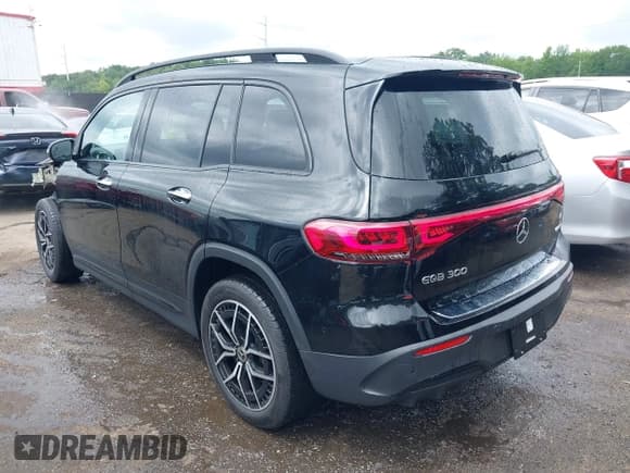 ✅ 2023 Mercedes-Benz EQB 300 • VIN: W1N9M0KB6PN057061 • Lot: 42723989. Listed on IAAI with 11,173 mi. Free auction sales archive from the USA and detailed vehicle history report at DreamBid. Image 3.