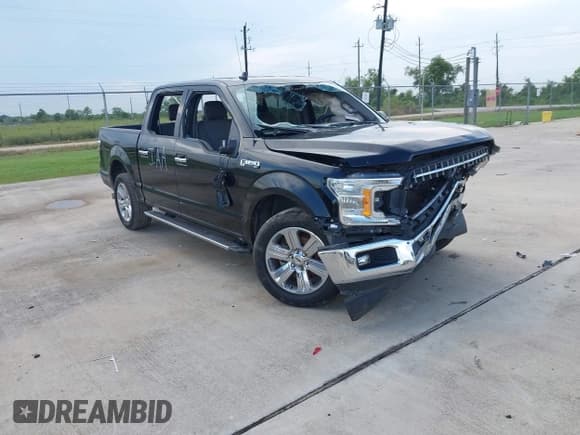✅ 2020 Ford F-150 XL • VIN: 1FTEW1C54LKE86130 • Lot: 43081178. Listed on IAAI with 82,554 mi. Free auction sales archive from the USA and detailed vehicle history report at DreamBid. Image 1.