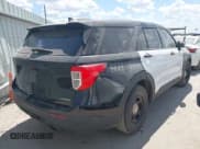 ✅ 2021 Ford Police Interceptor Utility • VIN: 1FM5K8AC0MNA14220 • Lot: 42892749. Wystawiony na IAAI z przebiegiem 108 618 mil. Bezpłatny archiwum sprzedaży aukcyjnych z USA i szczegółowy raport historii pojazdu na DreamBid. Zdjęcie 4.
