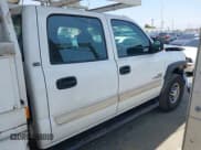 ✅ 2004 Chevrolet Silverado 1500 • VIN: 1GBHC23134F129481 • Лот: 42507585. Опубликован ранее на IAAI с пробегом 393 339 миль. Бесплатный доступ к архиву аукционных продаж из США и подробный отчёт об истории автомобиля на DreamBid. Изображение 13.