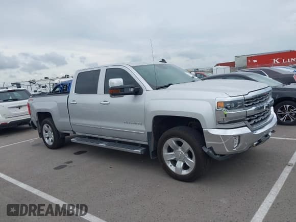 ✅ 2018 Chevrolet Silverado 1500 LTZ • VIN: 3GCUKSEJ6JG433893 • Лот: 42812872. Опубликован ранее на IAAI с пробегом 101 509 миль. Бесплатный доступ к архиву аукционных продаж из США и подробный отчёт об истории автомобиля на DreamBid. Изображение 13.