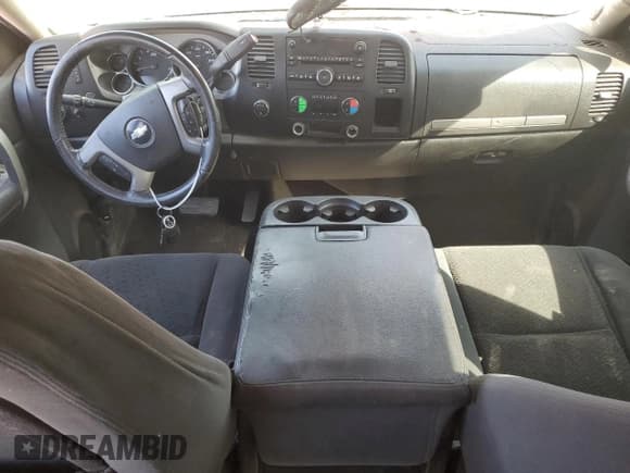 ✅ 2007 Chevrolet Silverado 2500HD 1LT • VIN: 1GCHK23617F522118 • Lot: 76400054. Wystawiony na Copart z przebiegiem 316 827 mil. Bezpłatny archiwum sprzedaży aukcyjnych z USA i szczegółowy raport historii pojazdu na DreamBid. Zdjęcie 8.