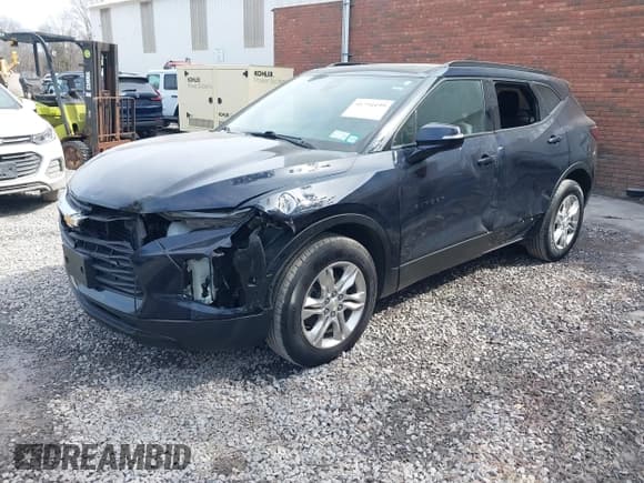 ✅ 2021 Chevrolet Blazer LT • VIN: 3GNKBJRS3MS543233 • Lot: 41794199. Wystawiony na IAAI z przebiegiem 69 811 mil. Bezpłatny archiwum sprzedaży aukcyjnych z USA i szczegółowy raport historii pojazdu na DreamBid. Zdjęcie 17.