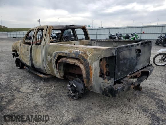 ✅ 2010 Chevrolet Silverado 2500HD LT • VIN: 1GC5KXBG7AZ185292 • Лот: 55152775. Опубликован ранее на Copart с пробегом Не указан. Бесплатный доступ к архиву аукционных продаж из США и подробный отчёт об истории автомобиля на DreamBid. Изображение 2.