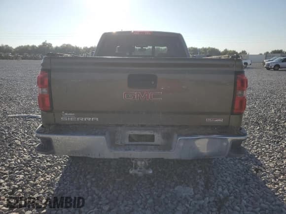 ✅ 2015 GMC Sierra 1500 SLT • VIN: 3GTU2VEJ7FG528102 • Лот: 69580715. Опубликован ранее на Copart с пробегом 159 641 миль. Бесплатный доступ к архиву аукционных продаж из США и подробный отчёт об истории автомобиля на DreamBid. Изображение 6.