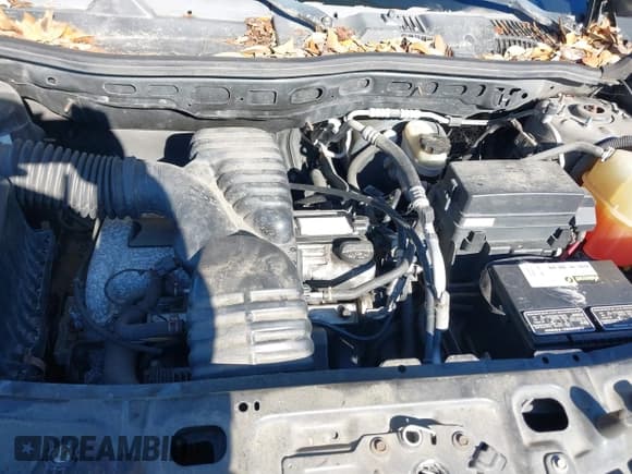 ✅ 2006 Saturn VUE • VIN: 5GZCZ33D76S885098 • Lot: 41356926. Wystawiony na IAAI z przebiegiem 183 460 mil. Bezpłatny archiwum sprzedaży aukcyjnych z USA i szczegółowy raport historii pojazdu na DreamBid. Zdjęcie 10.