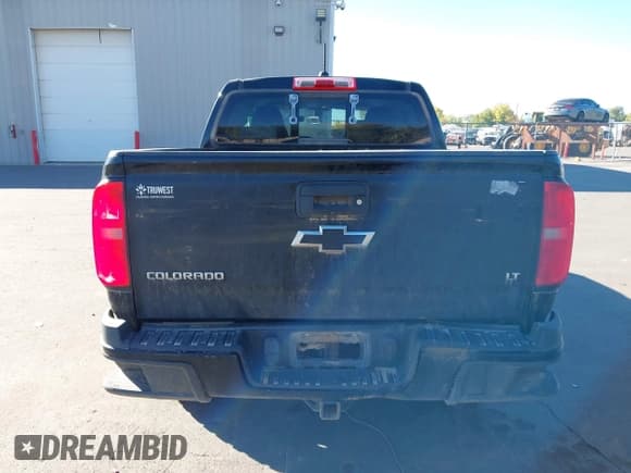 ✅ 2016 Chevrolet Colorado 2WD LT • VIN: 1GCGSCE33G1386625 • Лот: 43469780. Опубликован ранее на IAAI с пробегом 147 667 миль. Бесплатный доступ к архиву аукционных продаж из США и подробный отчёт об истории автомобиля на DreamBid. Изображение 16.