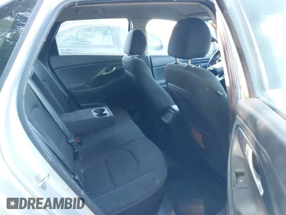 ✅ 2019 Hyundai Elantra • VIN: KMHH35LE3KU095045 • Лот: 42311542. Опубликован ранее на IAAI с пробегом 113 958 миль. Бесплатный доступ к архиву аукционных продаж из США и подробный отчёт об истории автомобиля на DreamBid. Изображение 8.