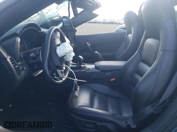 ✅ 2011 Chevrolet Corvette Z16 Grand Sport 3LT • VIN: 1G1YW2DW7B5100817 • Lot: 69828915. Listed on Copart with Not provided. Free auction sales archive from the USA and detailed vehicle history report at DreamBid. Image 7.