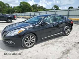 2017 Hyundai Azera z VIN KMHFG4JG7HA583452, wystawiony jako Copart lot #71500944 z przebiegiem 40 761 mil mil oraz Nie do naprawy • Non repairable. Historia ofert i sprzedaży dostępna na DreamBid. Obrazek 1.