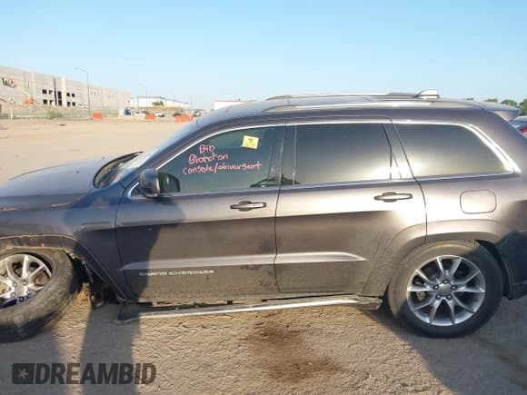 ✅ 2015 Jeep Grand Cherokee Summit • VIN: 1C4RJFJTXFC662420 • Лот: 42874366. Опубликован ранее на IAAI с пробегом Не указан. Бесплатный доступ к архиву аукционных продаж из США и подробный отчёт об истории автомобиля на DreamBid. Изображение 14.