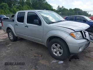 ✅ 2013 Nissan Frontier SV • VIN: 1N6AD0ER9DN730317 • Lot: 42638618. Listed on IAAI with 200,124 mi. Free auction sales archive from the USA and detailed vehicle history report at DreamBid. Image 1.