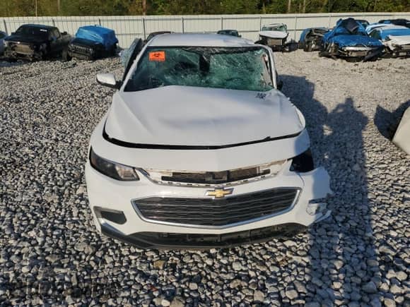 2016 Chevrolet Malibu LT z VIN 1G1ZE5ST8GF179126, wystawiony jako Copart lot #84400655 z przebiegiem Nie podano mil oraz Szkoda całkowita • Salvage title. Historia ofert i sprzedaży dostępna na DreamBid. Obrazek 5.
