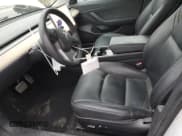 ✅ 2020 Tesla Model 3 Long Range • VIN: 5YJ3E1EB4LF790679 • Lot: 47623295. Wystawiony na Copart z przebiegiem 44 182 mil. Bezpłatny archiwum sprzedaży aukcyjnych z USA i szczegółowy raport historii pojazdu na DreamBid. Zdjęcie 7.