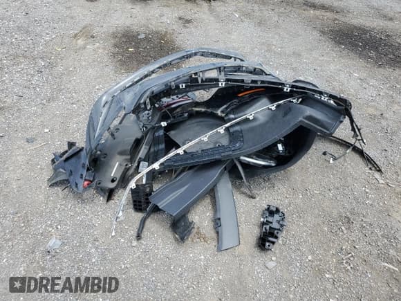 ✅ 2024 Toyota Crown XLE • VIN: JTDAAAAF4R3020094 • Lot: 64711465. Listed on Copart with 12,025 mi. Free auction sales archive from the USA and detailed vehicle history report at DreamBid. Image 12.