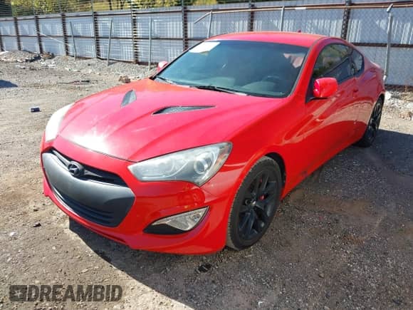 2013 Hyundai Genesis Coupe Track z VIN KMHHU6KJ3DU084938, wystawiony jako IAAI lot #43627084 z przebiegiem 94 580 mil mil oraz . Historia ofert i sprzedaży dostępna na DreamBid. Obrazek 2.