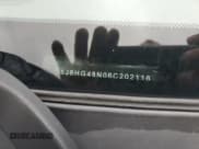 ✅ 2006 Jeep Commander • VIN: 1J8HG48N06C202116 • Lot: 69396285. Wystawiony na Copart z przebiegiem 161 370 mil. Bezpłatny archiwum sprzedaży aukcyjnych z USA i szczegółowy raport historii pojazdu na DreamBid. Zdjęcie 13.