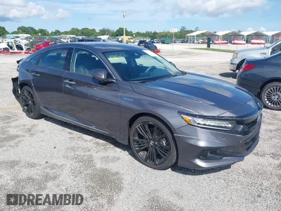 ✅ 2022 Honda Accord Touring • VIN: 1HGCV3F91NA031010 • Lot: 40302407. Listed on IAAI with 18,820 mi. Free auction sales archive from the USA and detailed vehicle history report at DreamBid. Image 1.