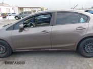 ✅ 2014 Honda Civic • VIN: 19XFB4F26EE201243 • Lot: 42784912. Wystawiony na IAAI z przebiegiem 88 215 mil. Bezpłatny archiwum sprzedaży aukcyjnych z USA i szczegółowy raport historii pojazdu na DreamBid. Zdjęcie 14.