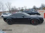 ✅ 2018 Dodge Challenger SRT Hellcat • VIN: 2C3CDZC92JH116074 • Лот: 41777302. Опубликован ранее на IAAI с пробегом 33 227 миль. Бесплатный доступ к архиву аукционных продаж из США и подробный отчёт об истории автомобиля на DreamBid. Изображение 13.