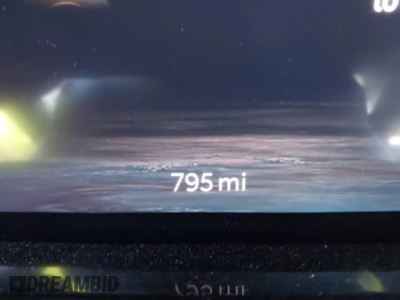 ✅ 2024 Jeep Grand Wagoneer Series III • VIN: 1C4SJVGP3RS137750 • Lot: 39366540. Listed on IAAI with 795 mi. Free auction sales archive from the USA and detailed vehicle history report at DreamBid. Image 7.