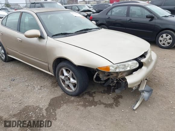 ✅ 2000 Oldsmobile Alero GL3 • VIN: 1G3NL52E5YC424402 • Lot: 43558220. Wystawiony na IAAI z przebiegiem 83 318 mil. Bezpłatny archiwum sprzedaży aukcyjnych z USA i szczegółowy raport historii pojazdu na DreamBid. Zdjęcie 6.
