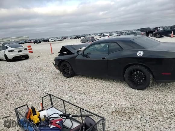 ✅ 2014 Dodge Challenger Rallye Redline • VIN: 2C3CDYAG6EH164596 • Lot: 48683455. Wystawiony na Copart z przebiegiem 225 739 mil. Bezpłatny archiwum sprzedaży aukcyjnych z USA i szczegółowy raport historii pojazdu na DreamBid. Zdjęcie 11.