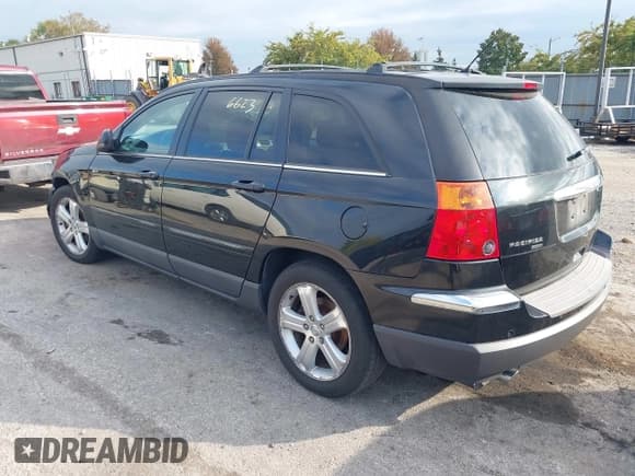 ✅ 2007 Chrysler Pacifica Touring • VIN: 2A8GM68X47R148796 • Lot: 43416623. Listed on IAAI with 144,328 mi. Free auction sales archive from the USA and detailed vehicle history report at DreamBid. Image 3.