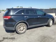 ✅ 2016 Kia Sorento LX • VIN: 5XYPGDA34GG061351 • Lot: 93342815. Wystawiony na Copart z przebiegiem 181 369 mil. Bezpłatny archiwum sprzedaży aukcyjnych z USA i szczegółowy raport historii pojazdu na DreamBid. Zdjęcie 3.