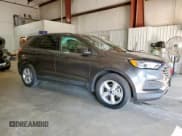 ✅ 2020 Ford Edge SE • VIN: 2FMPK3G96LBA71667 • Лот: 72101985. Опубликован ранее на Copart с пробегом 70 814 миль. Бесплатный доступ к архиву аукционных продаж из США и подробный отчёт об истории автомобиля на DreamBid. Изображение 4.