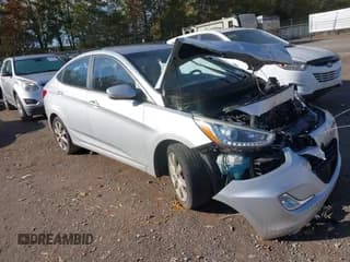 ✅ 2014 Hyundai Accent GLS • VIN: KMHCU4AE6EU768774 • Lot: 43494129. Wystawiony na IAAI z przebiegiem 134 016 mil. Bezpłatny archiwum sprzedaży aukcyjnych z USA i szczegółowy raport historii pojazdu na DreamBid. Zdjęcie 1.